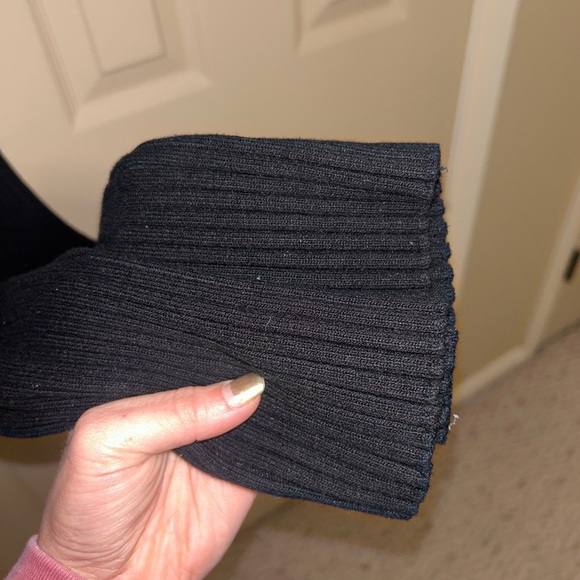 Hera Collection sweater dress - Picture 8 of 10